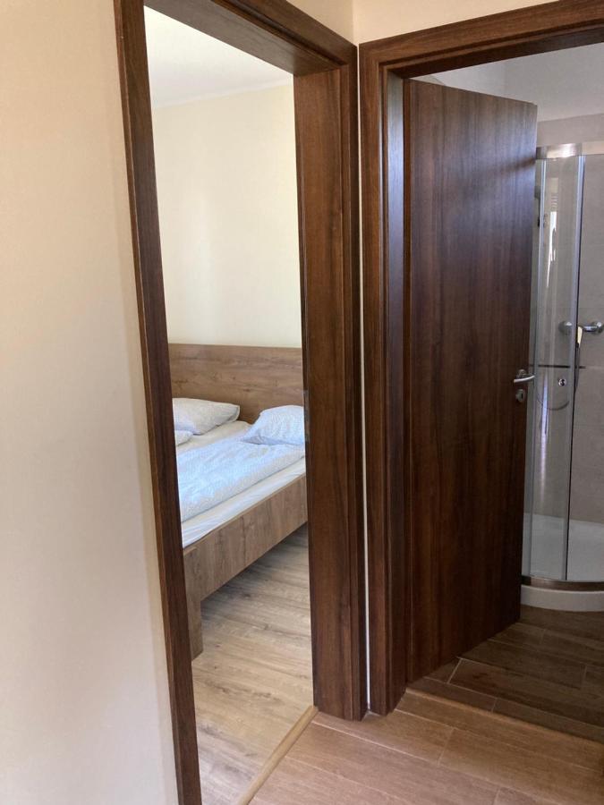 Konrad Apartman Villa Balatonmáriafürdő Exterior foto